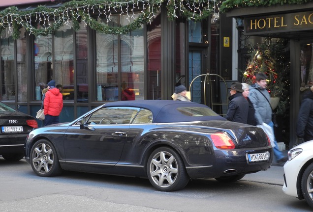 Bentley Continental GTC