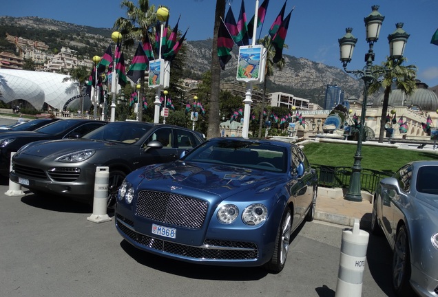 Bentley Flying Spur V8