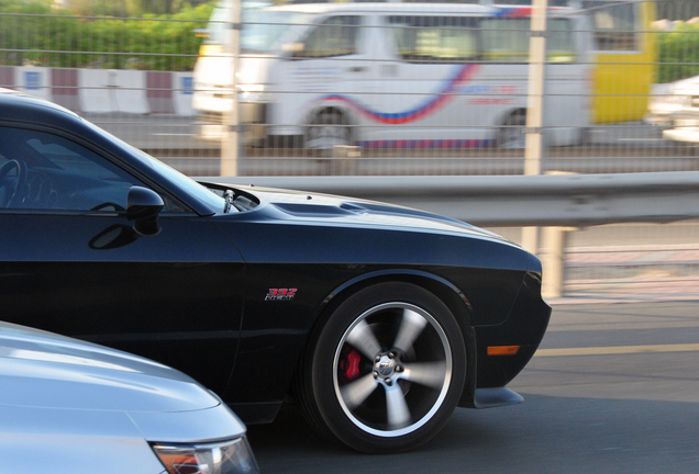 Dodge Challenger SRT-8 392