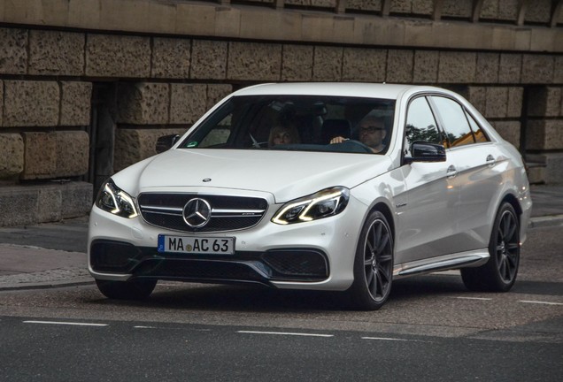 Mercedes-Benz E 63 AMG S W212