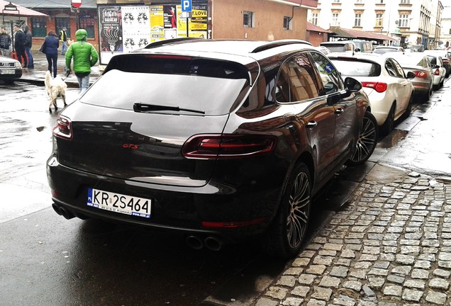 Porsche 95B Macan GTS