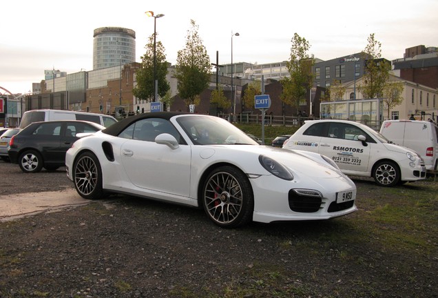 Porsche 991 Turbo S Cabriolet MkI