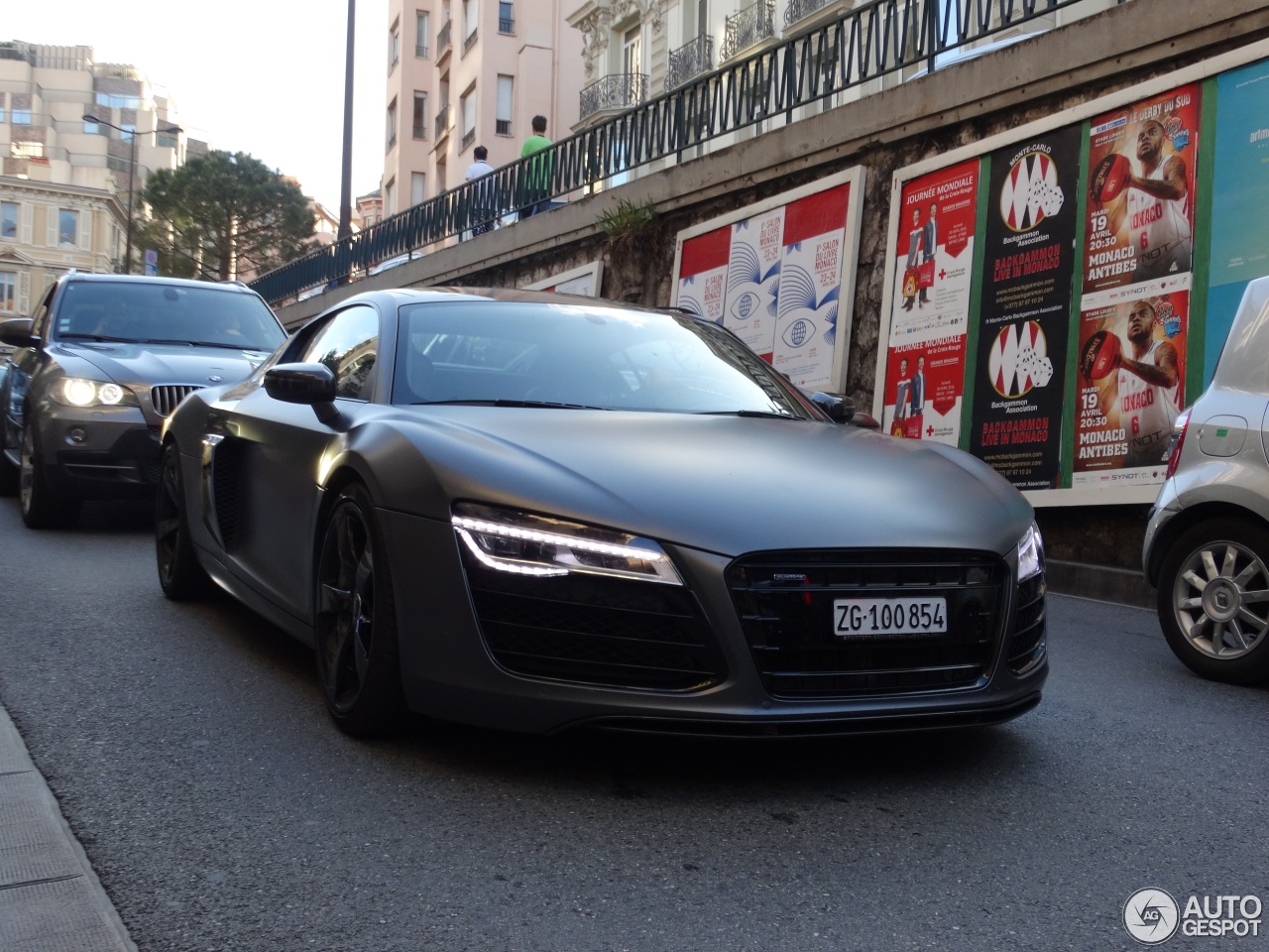 Audi R8 V10 Plus 2013