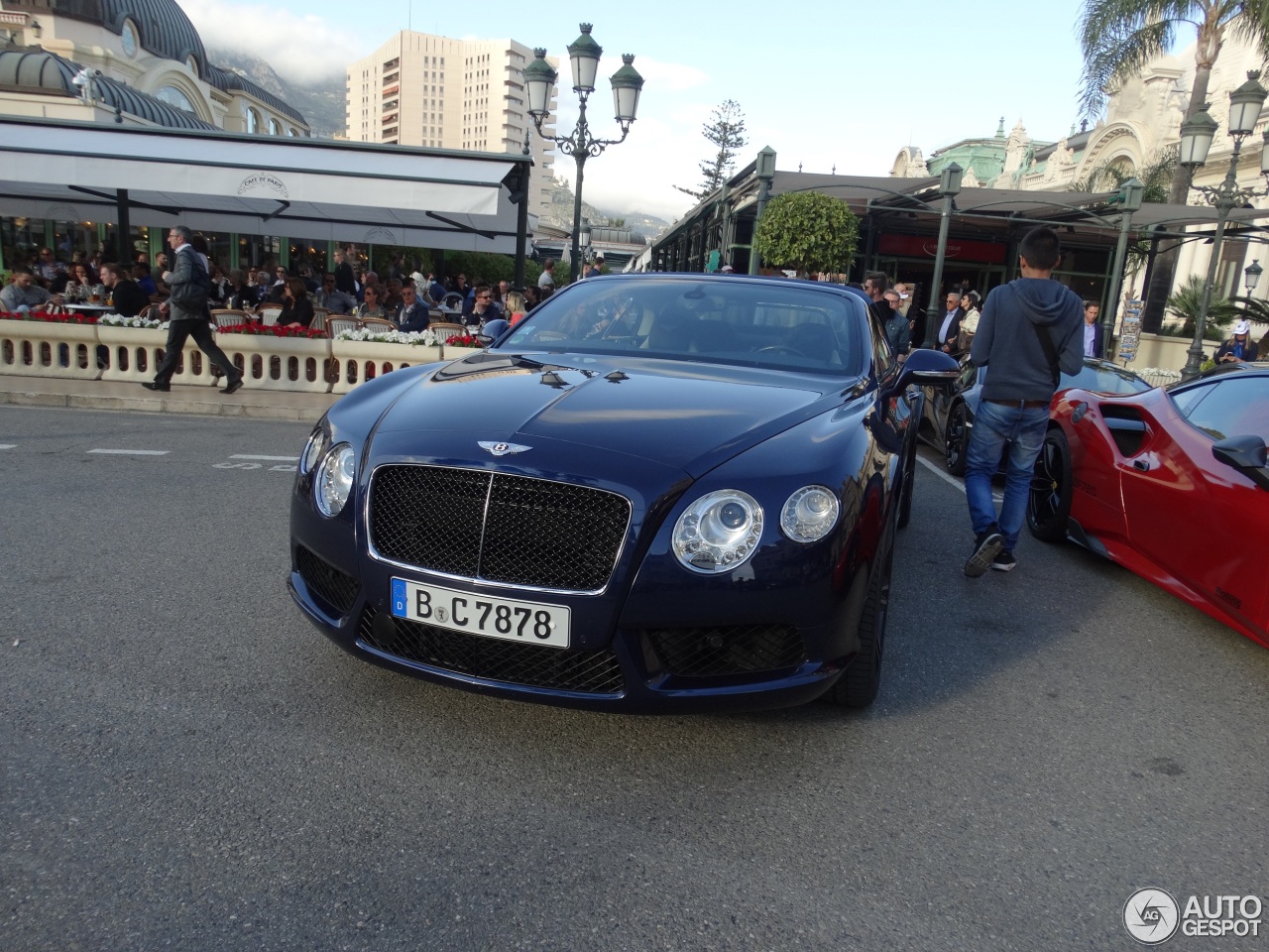 Bentley Continental GTC V8