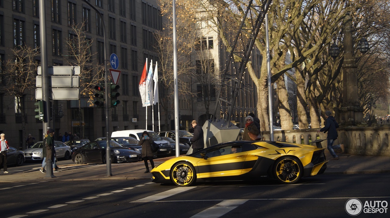 Lamborghini Aventador LP750-4 SuperVeloce Roadster