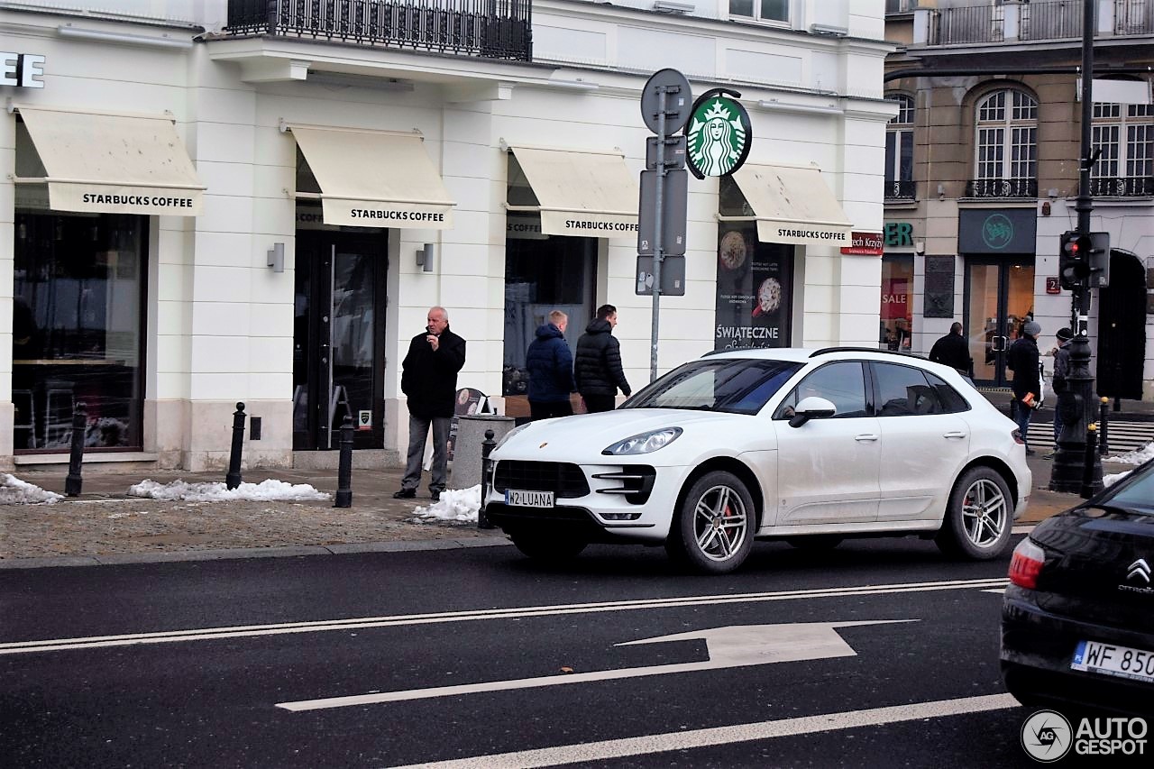 Porsche 95B Macan Turbo