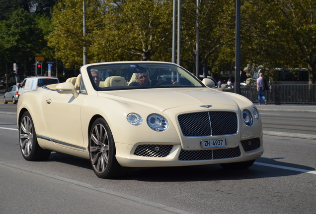 Bentley Continental GTC V8