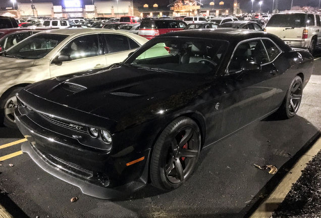 Dodge Challenger SRT Hellcat