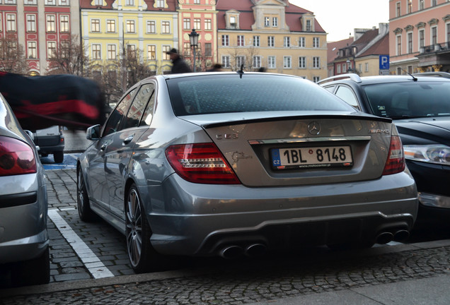 Mercedes-Benz C 63 AMG W204 2012