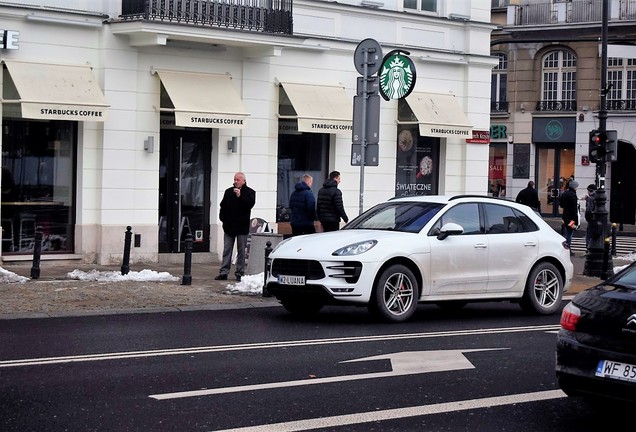 Porsche 95B Macan Turbo