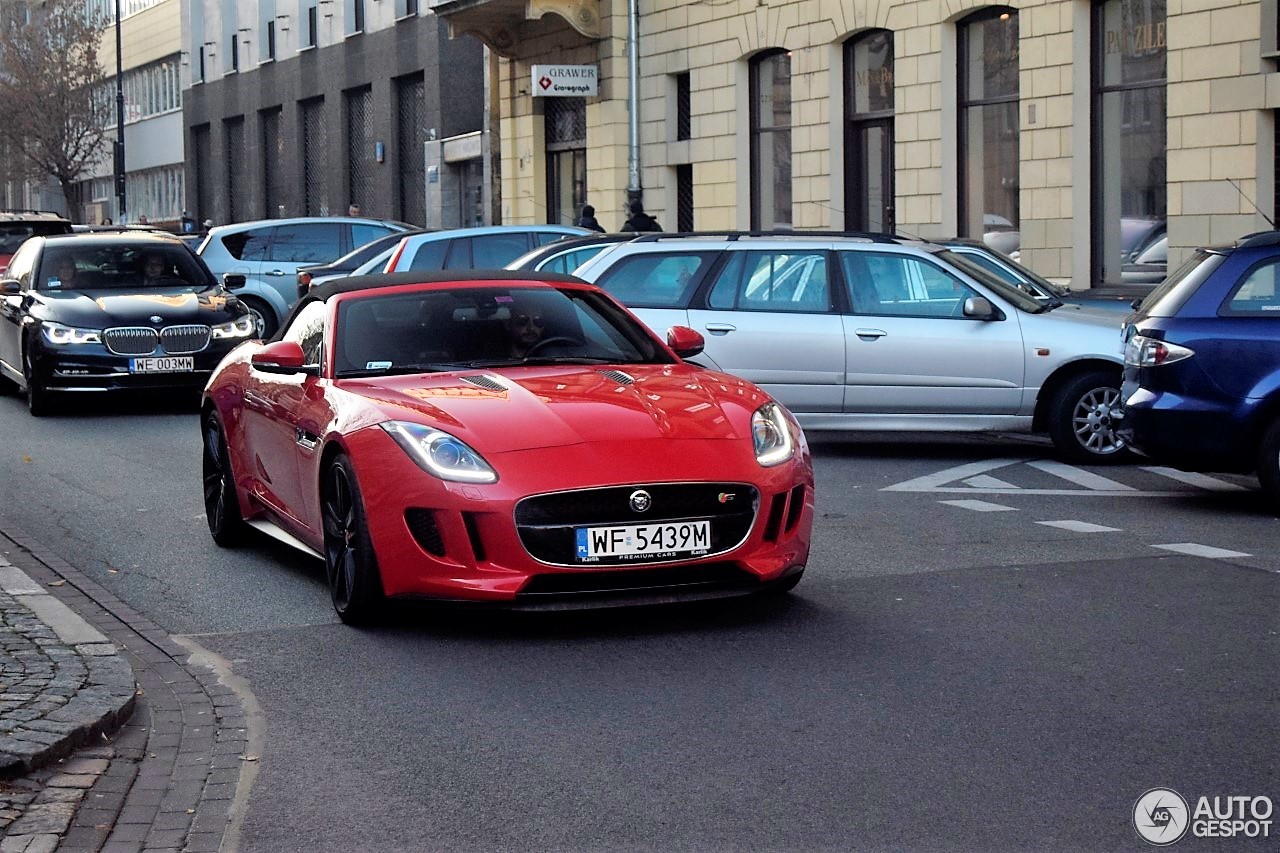 Jaguar F-TYPE S V8 Convertible