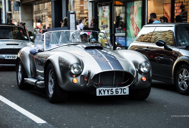 AC Cobra Superformance 427