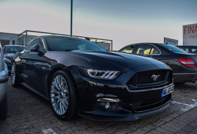 Ford Mustang GT 2015