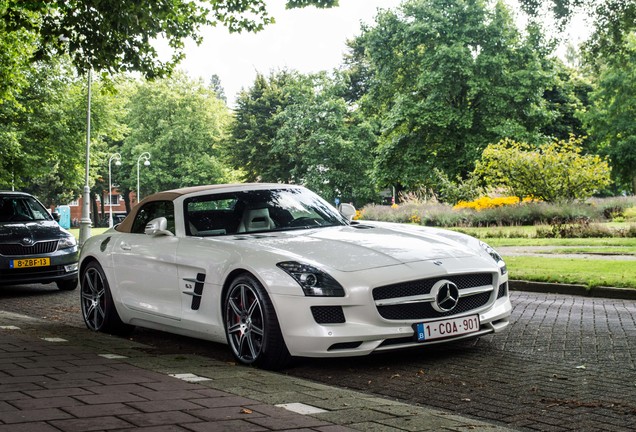 Mercedes-Benz SLS AMG Roadster