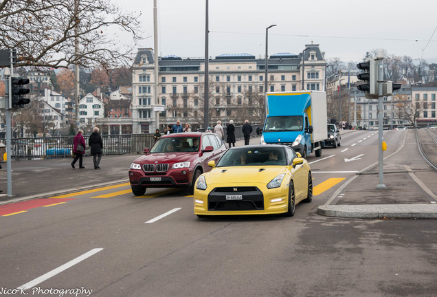 Nissan GT-R 2012