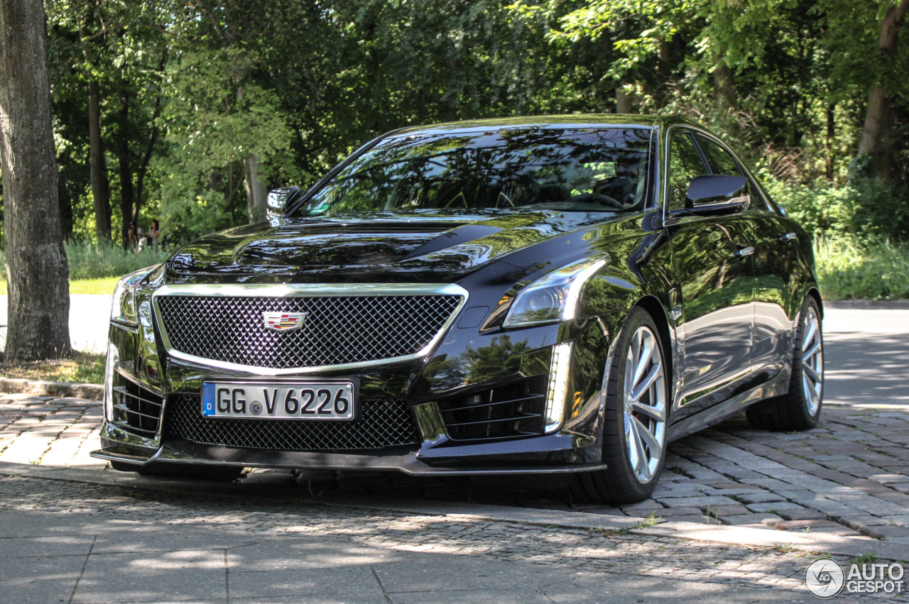 Cadillac CTS-V 2015