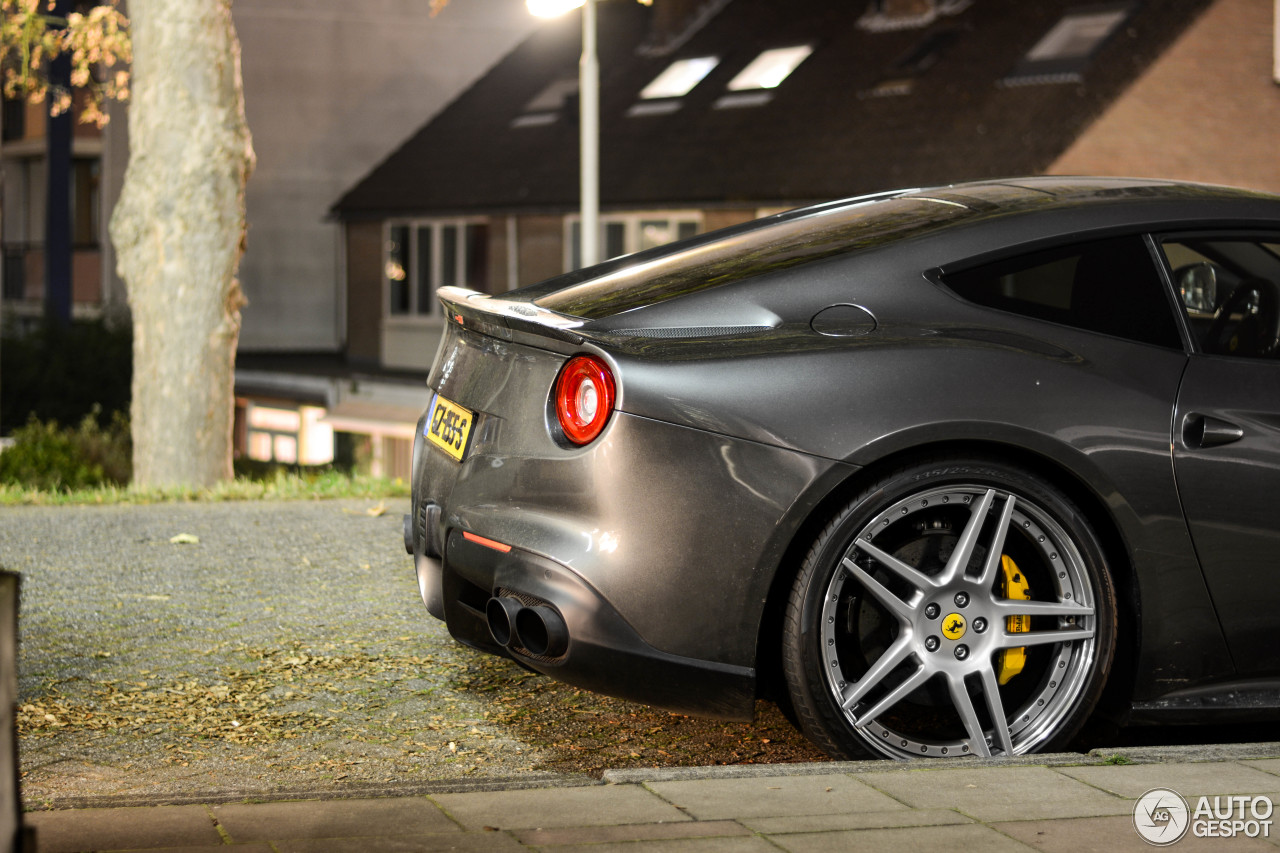 Ferrari F12berlinetta Novitec Rosso