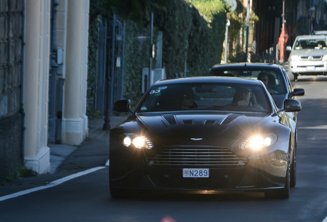 Aston Martin V12 Vantage