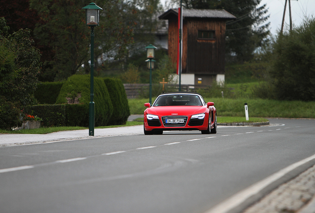 Audi R8 V10 Spyder 2013