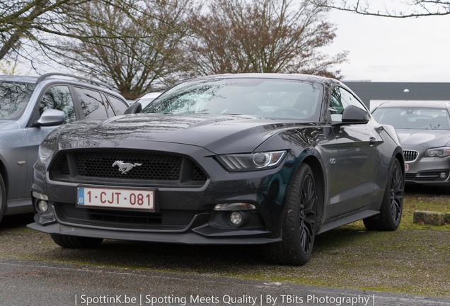 Ford Mustang GT 2015