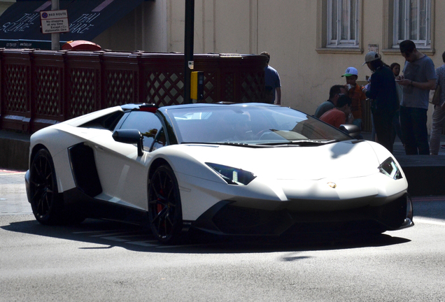 Lamborghini Aventador LP720-4 Roadster 50° Anniversario