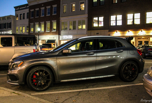 Mercedes-Benz GLA 45 AMG X156