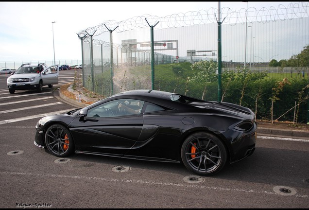 McLaren 570S