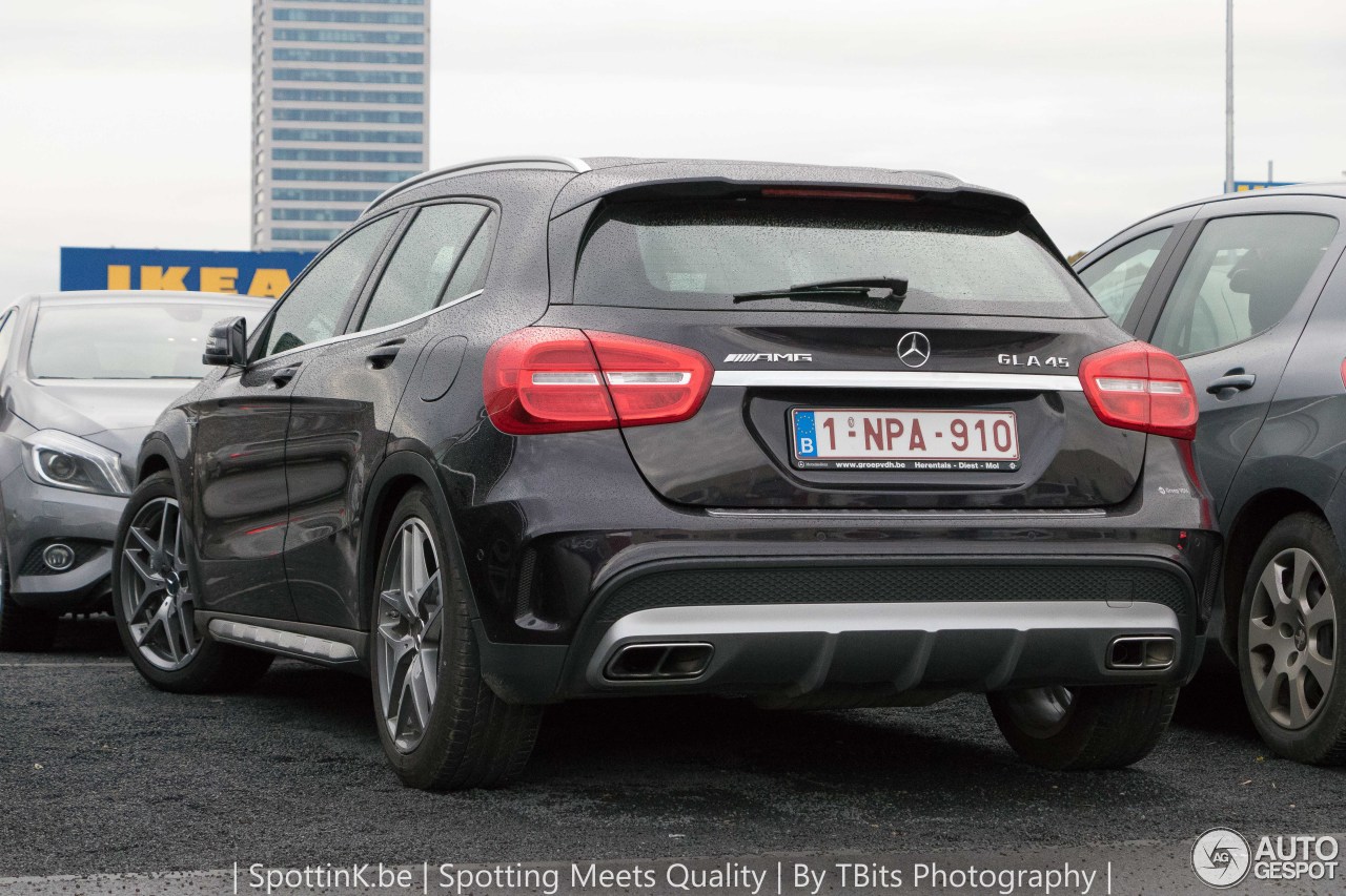 Mercedes-AMG GLA 45 X156