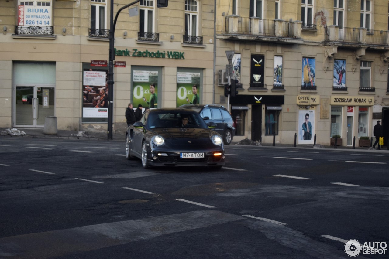 Porsche 997 Turbo S 918 Spyder Edition