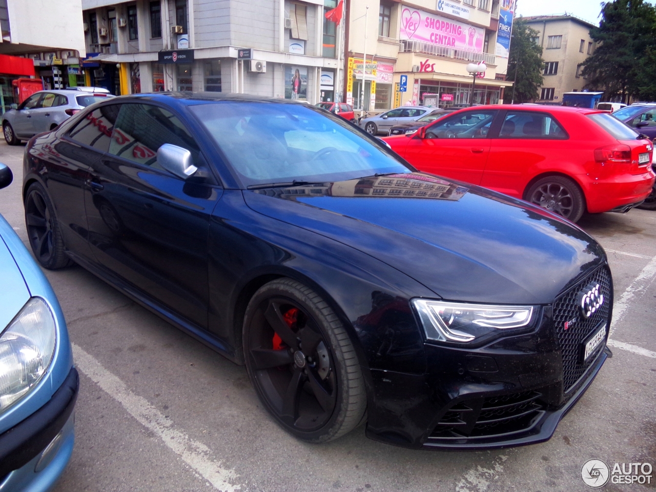 Audi RS5 B8 2012