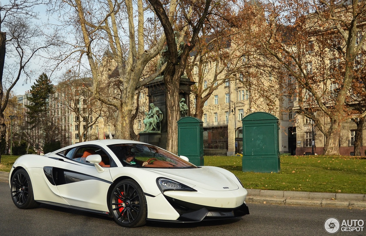 McLaren 570S