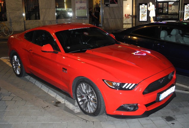 Ford Mustang GT 2015