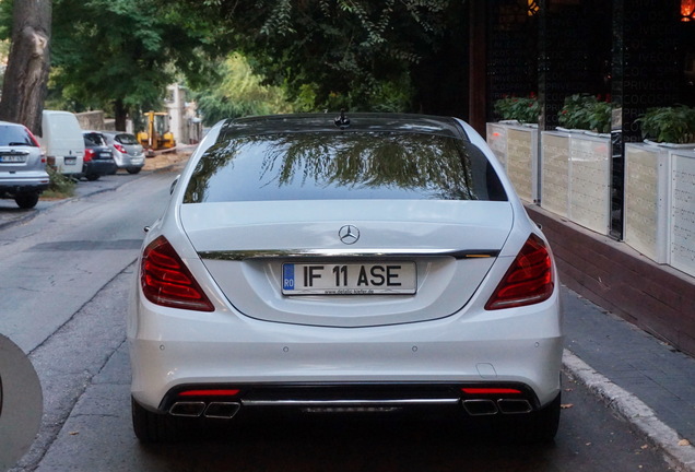 Mercedes-Benz S 63 AMG V222