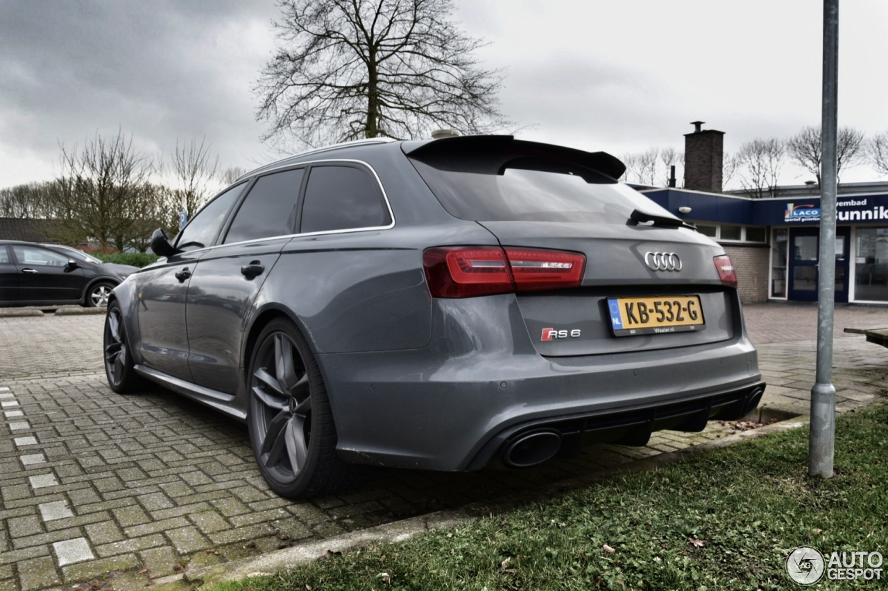 Audi RS6 Avant C7