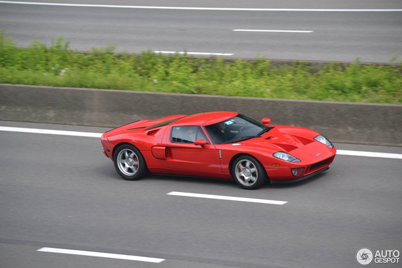 Ford GT