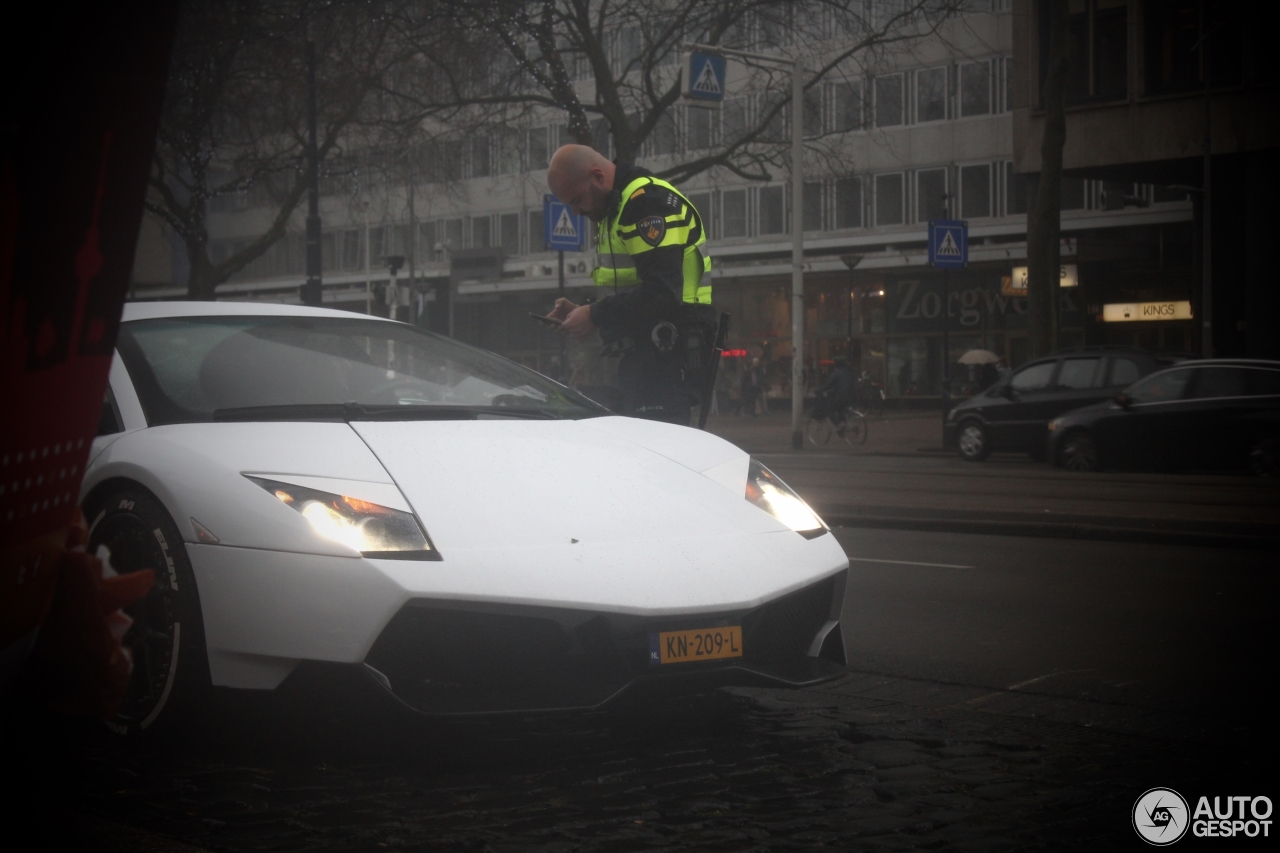 Lamborghini Murciélago LP640