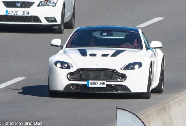 Aston Martin V12 Vantage S