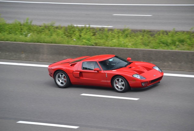 Ford GT