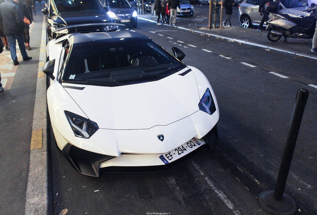 Lamborghini Aventador LP750-4 SuperVeloce Roadster