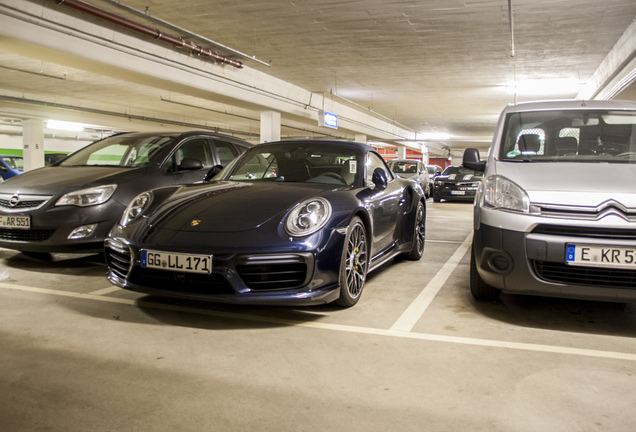 Porsche 991 Turbo S Cabriolet MkII