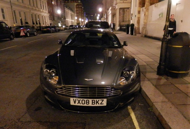 Aston Martin DBS