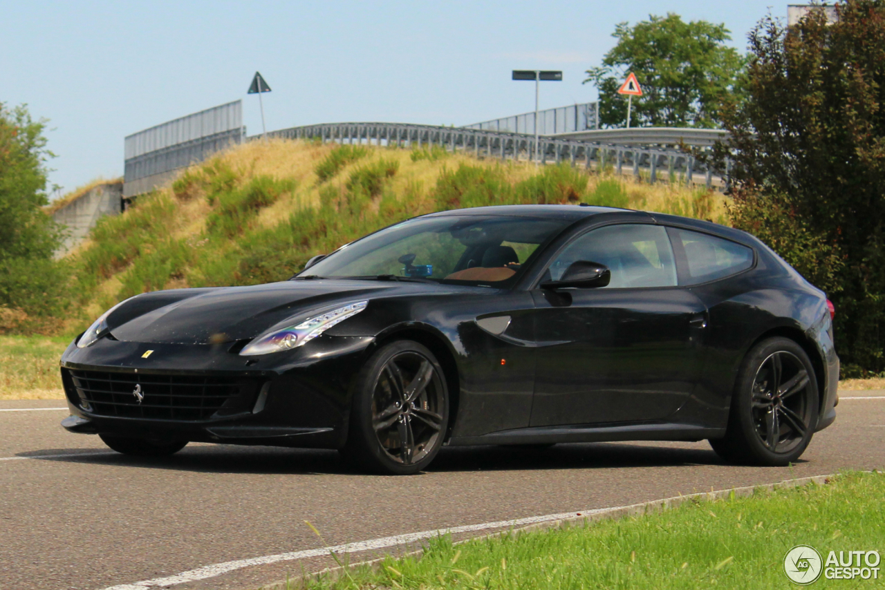 Ferrari GTC4Lusso Mule