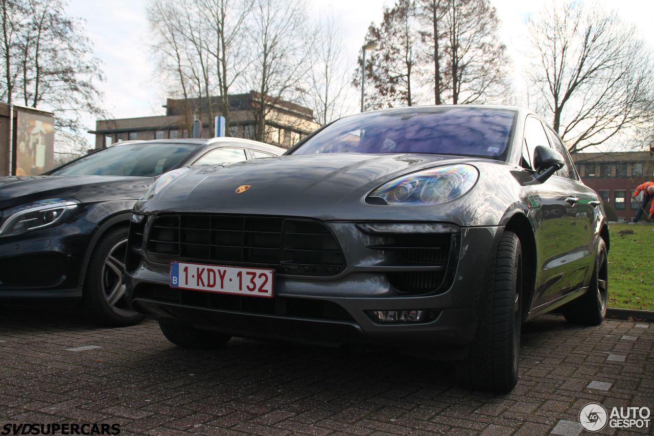 Porsche 95B Macan Turbo