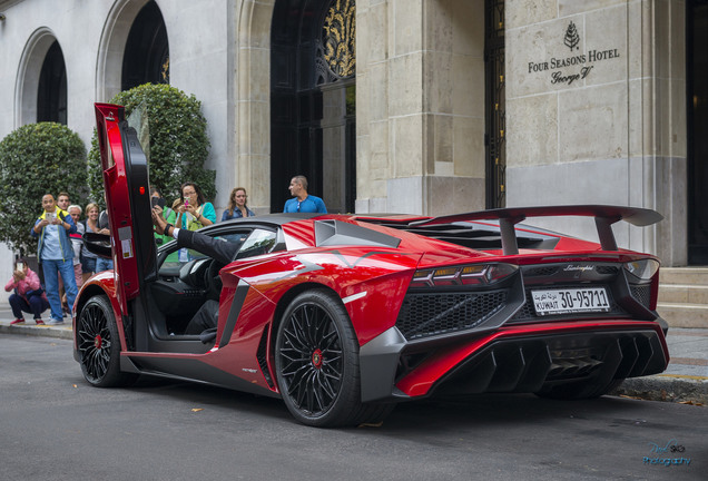 Lamborghini Aventador LP750-4 SuperVeloce