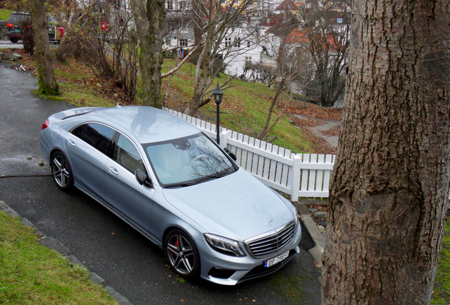 Mercedes-Benz S 63 AMG V222