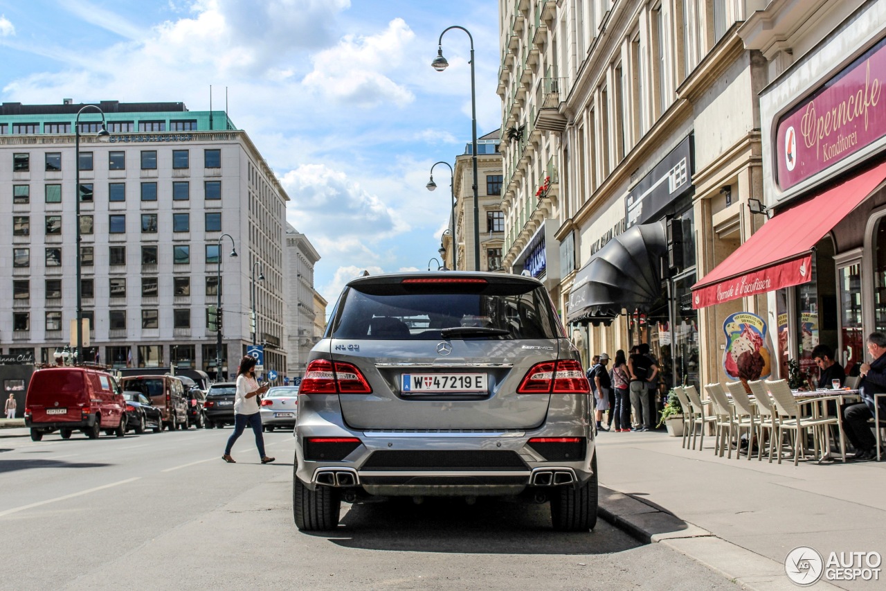 Mercedes-Benz ML 63 AMG W166