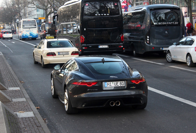 Jaguar F-TYPE S AWD Coupé