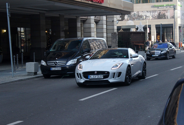 Jaguar F-TYPE S AWD Coupé