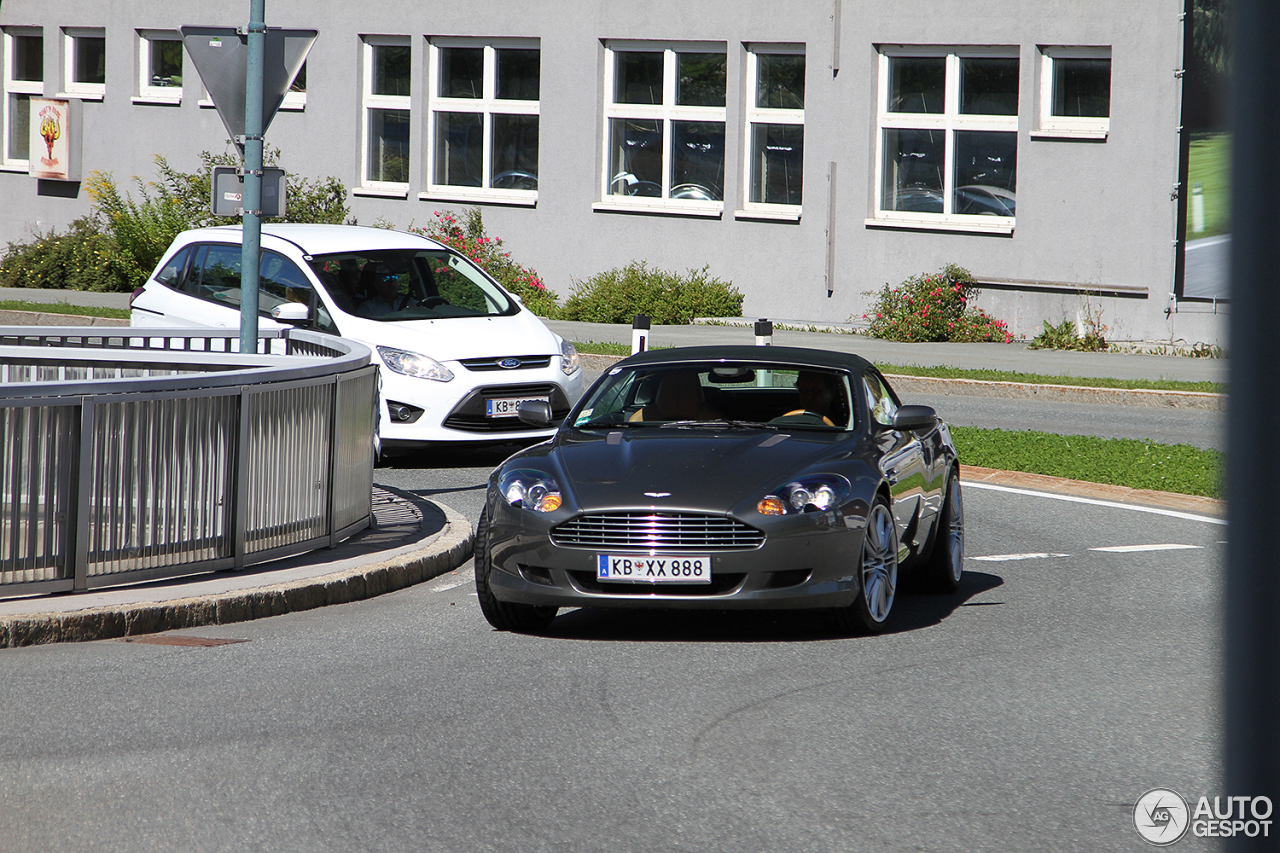 Aston Martin DB9 Volante