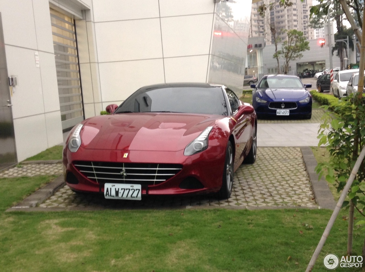 Ferrari California T